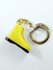 PORTE-CLES - Miniature CHAUSSURE Botte Plastique, Mode VINTAGE Compiègne 1960s