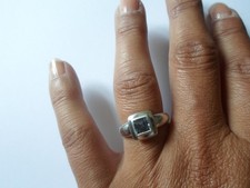 bague en argent massif, carré de pierre bleue ciel, t. 56