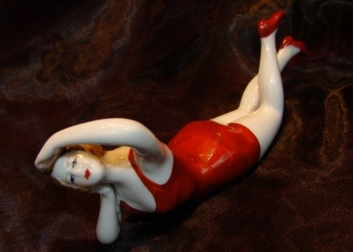 Figurine baigneuse pin sexy - pin-up,
