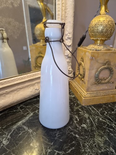 Ancienne bouteille lait en - à,