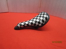 Selle de vélo "VADER" pour