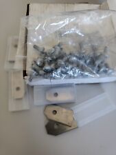 HUSQVARNA Pack de 36 lames carbone avec vis pour robot tondeuse réf 535 13 88-03