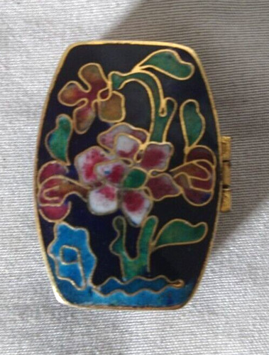 Ancienne petite boite - petite,