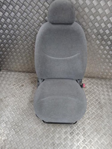 Siege avant droit toyota - siege, yaris