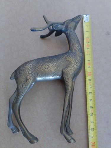 Statue chevreuil biche en - de,