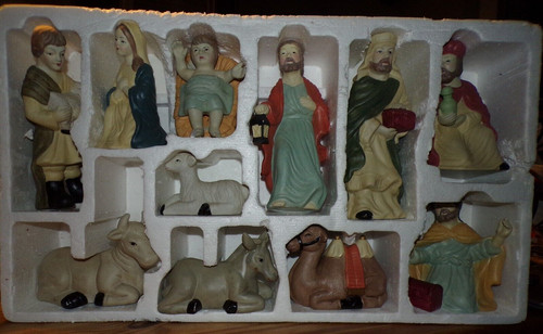 Ensemble santons en - de,