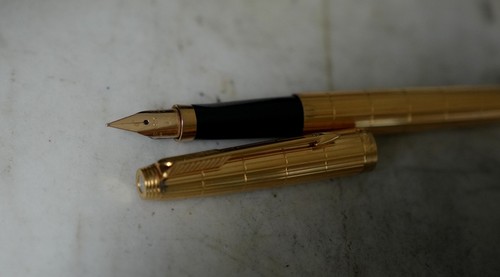 Stylo plume parker - stylo, en