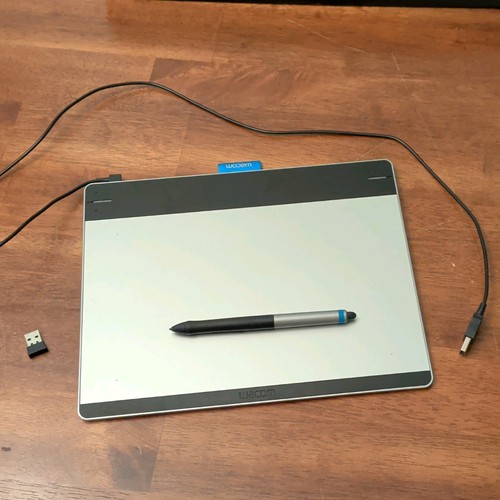 Wacom bamboo pen and touch - bamboo,