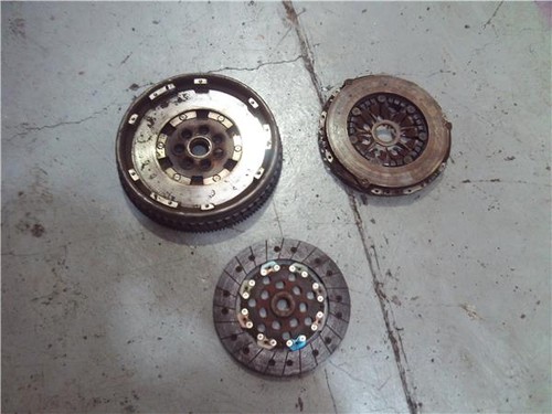 8200255943 volant moteur - ,
