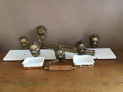 Ancien ensemble accessoires