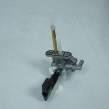 Robinet de réservoir essence