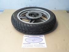 Pneu de jante arrière