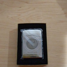 Rare Lucky Strike Zippo motif