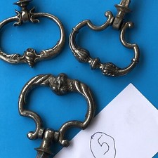 Ancienne poignée  de  tiroir