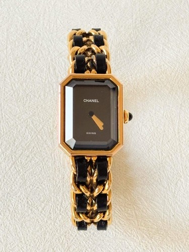 Chanel montre première - chanel,