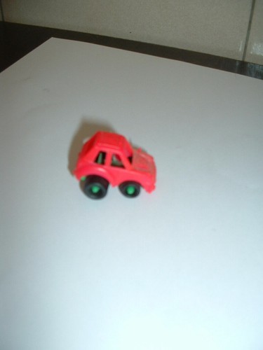 Voiture plastique nesquik - voiture,