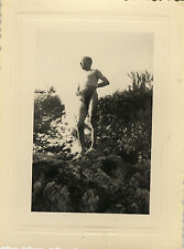 PHOTO ANCIENNE - VINTAGE SNAPSHOT - HOMME TORSE NU SLIP CONTRE PLONGÉE DRÔLE 