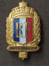 Politique : insigne du Conseil