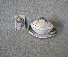 Soupière miniature porcelaine art édition hachette