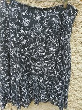 Jupe femme ado courte été marque sixth sense légère T 42 44 noire blanc fleurs