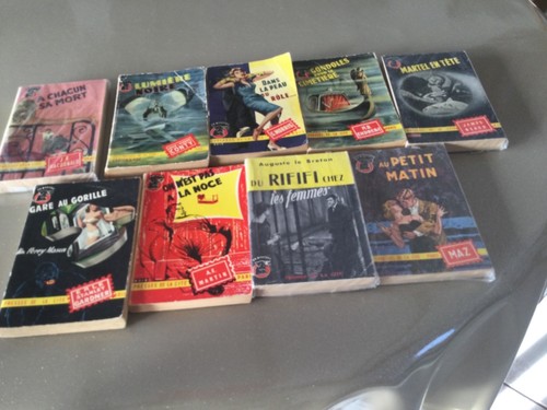 Lot livres policiers - 9,