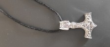 Pendentif marteau thor - de,