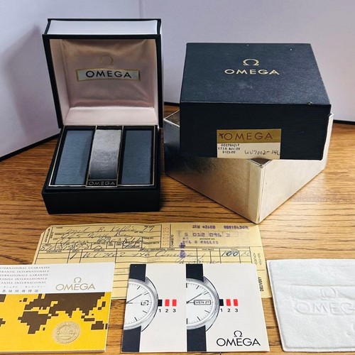 Coffret boite montre vintage