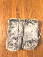 NWOT 2 WONDERSHOP GRAY FAUX