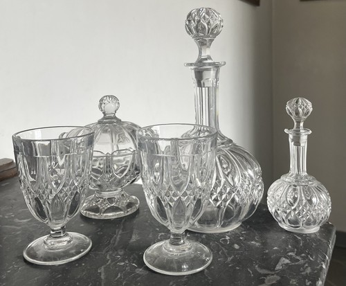 Lot carafes sucrier - carafes,