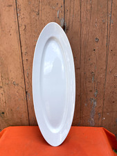 Plat à poisson en céramique