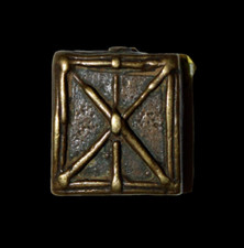 Poids Akan Figuratif Bouclier pour peser or - Bronze - 18e siècle - Art africain