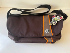 Crumpler The Western Lawn