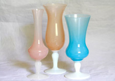 Lot de 3 vases opaline rose bleu soliflore vintage Opaline MCM Italian Empoli