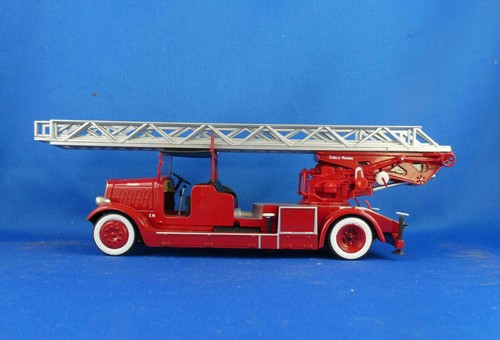 Camion pompiers delahaye 103 - ,