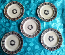 5 assiettes à dessert Cellini, Pinder, Bourne & Co seconde moitié du XIXᵉ siècle