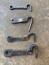 Lot de 4 crochets en fer pour armoire vitrine meuble caisse