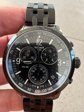 Montre noire Tissot Prc 200 chronograph bon état mais il y a des traces d'usures