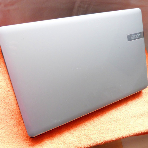 Acer e17 772 ultrabook - e1,