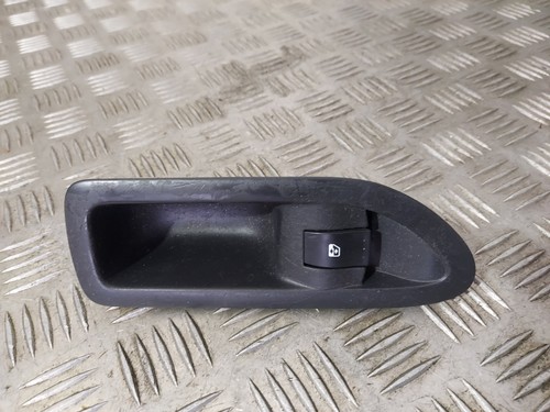 Bouton commande lève vitre