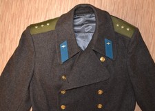 Manteau uniforme militaire