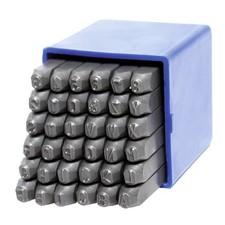 Chiffres et lettres à frapper