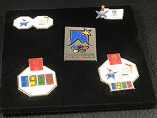 COFFRET 5 PINS PIN BADGE JO