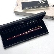 Stylo à bille MONTBLANC