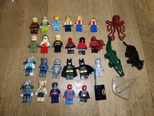 Lego lot de 23 figurines Lego