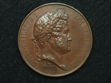 MEDAILLE BRONZE 42mm CAQUÉ.F