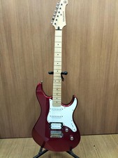 Guitare électrique (Yamaha)