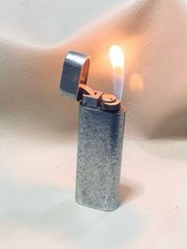 Briquet à gaz ovale Cartier