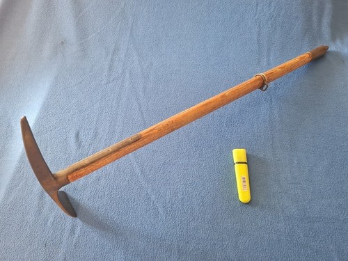 Rare piolet francois - rare,