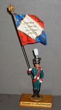 FIGURINE GUY RENAUD plomb 65 mm PORTE DRAPEAU Rgt LA TOUR D'AUVERGNE   N° 51