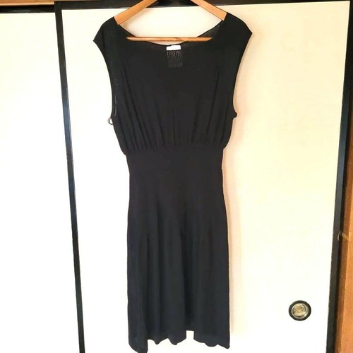 Robe chanel noire excellent - chanel,